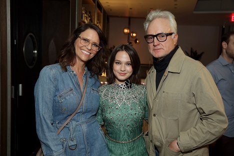 Los Angeles premiere of "How It Ends" at NeueHouse Hollywood on Thursday, July 15, 2021 - Amy Landecker, Cailee Spaeny, Bradley Whitford - Antes do Fim - De eventos