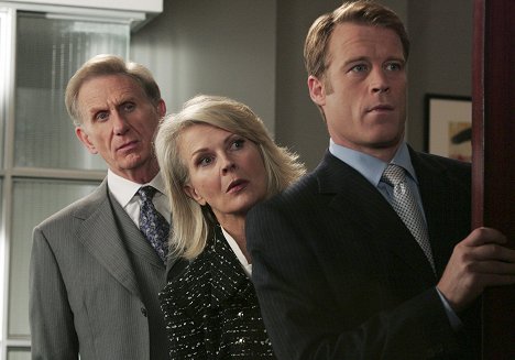 Rene Auberjonois, Candice Bergen, Mark Valley - Boston Legal - Helping Hands - De filmes