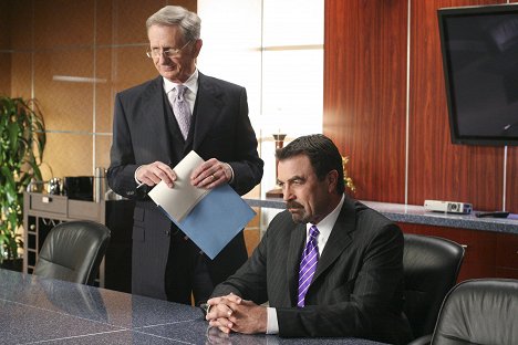 Rene Auberjonois, Tom Selleck - Boston Legal - Ivan the Incorrigible - Photos