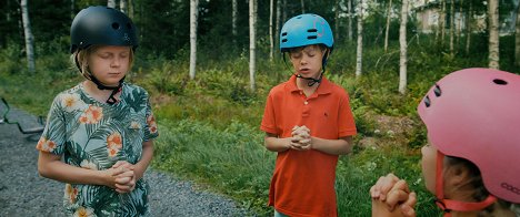 Veikka Huttunen, Nooa Rönkkö - JP ja Murtovaras - De la película