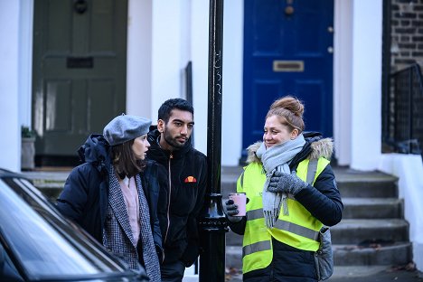 Felicity Jones, Nabhaan Rizwan, Augustine Frizzell - The Last Letter From Your Lover - Tournage