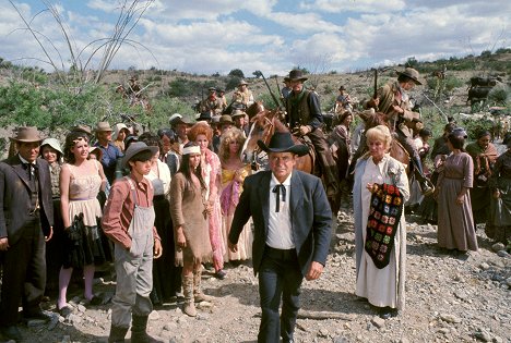 Barbara Hershey, Glenn Ford, Virginia Gregg - Heaven with a Gun - Filmfotók