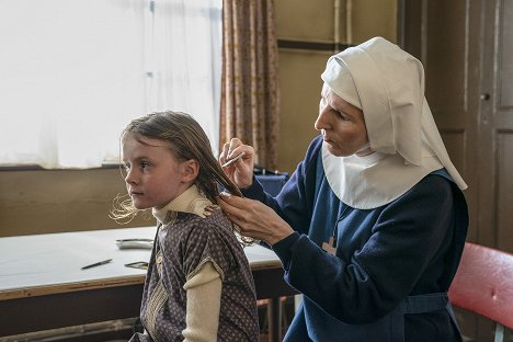 Fenella Woolgar - Call the Midwife - Episode 2 - Film