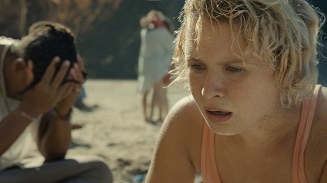 Eliza Scanlen - Tiempo - De la película