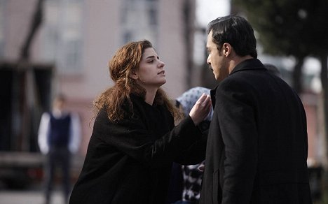 Sanem Yeles - Kızlarım İçin - Episode 10 - Kuvat elokuvasta