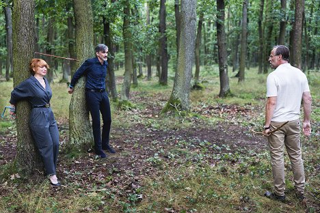 Vica Kerekes, Martin Myšička, Karel Roden - The Head of the Tribe - Photos