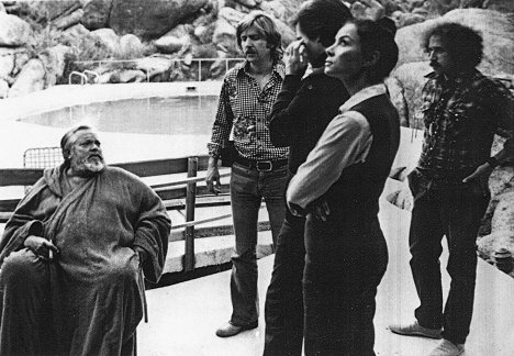 Orson Welles, Gary Graver, Peter Bogdanovich, Oja Kodar, Larry Jackson - A szél másik oldala - Forgatási fotók