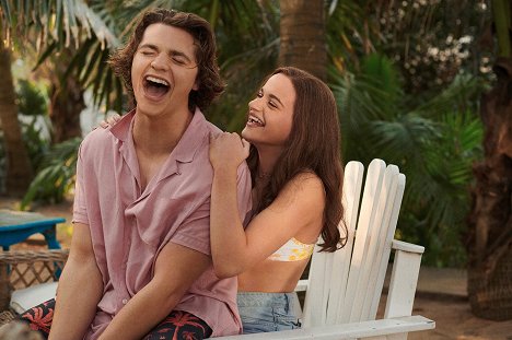 Joel Courtney, Joey King - The Kissing Booth 3 - Filmfotos