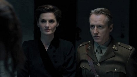 Stana Katic, Linus Roache - A Call to Spy - Filmfotók