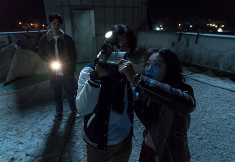 Jung-hyun Lee, Jin-gi Hong, So-hye Kim - Guimoon: The Lightless Door - Filmfotók