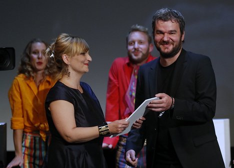 Jelena Stanković, Christos Nikou - Slavnostní zakončení MFF Karlovy Vary 2021 - De la película