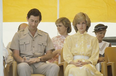 Roi Charles III, Diana, princesse de Galles - The Royals Revealed - Film