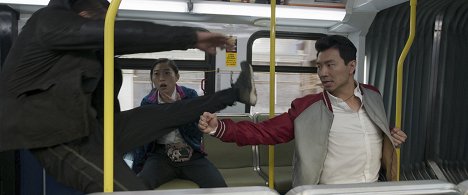 Awkwafina, Simu Liu - Shang-Chi and the Legend of the Ten Rings - Filmfotos