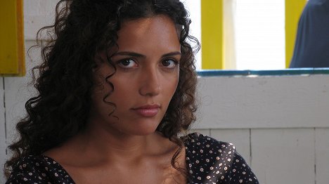 Serena Rossi - Montalbano felügyelő - Augusztusi tűz - Promóció fotók