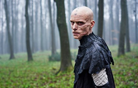 Mackenzie Crook - Britannia - Epizoda 1 - Z filmu