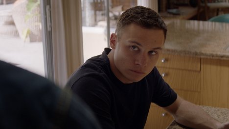 Finn Cole - Animal Kingdom - Power - Photos