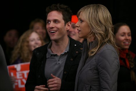 Glenn Howerton, Kaitlin Olson - It's Always Sunny in Philadelphia - Mac's Big Break - Photos