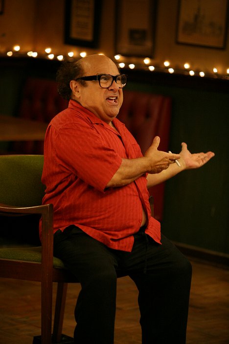 Danny DeVito - It's Always Sunny in Philadelphia - The Gang Gives Frank an Intervention - Photos