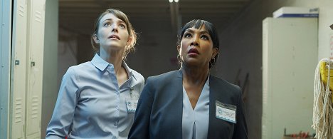 Anna Telfer, Vivica A. Fox - Aquarium of the Dead - De la película