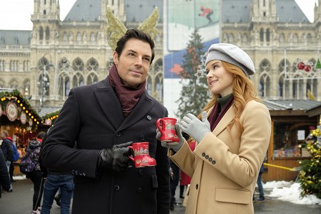 Brennan Elliott, Sarah Drew - Christmas in Vienna - Z filmu
