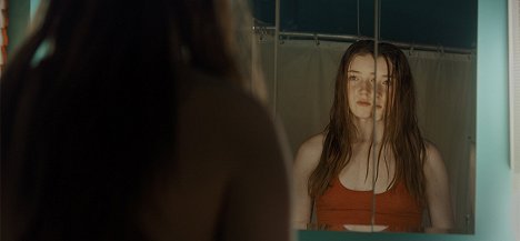 Emma Halleen - Bind - De la película