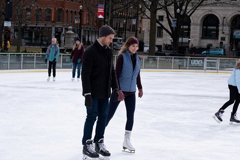 Ryan Cooper, Abigail Klein - Christmas on Ice - Photos