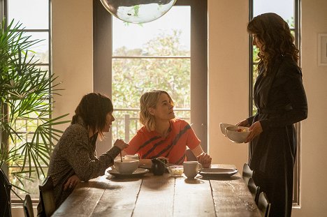 Kate Moennig, Leisha Hailey, Jennifer Beals - Láska je láska: Generace Q - Lake House - Z filmu