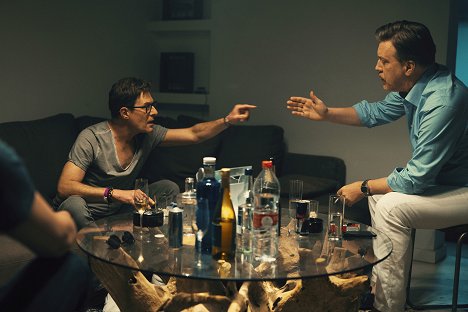 Andreas Lust, Nicholas Ofczarek - Die Ibiza Affäre - Z filmu