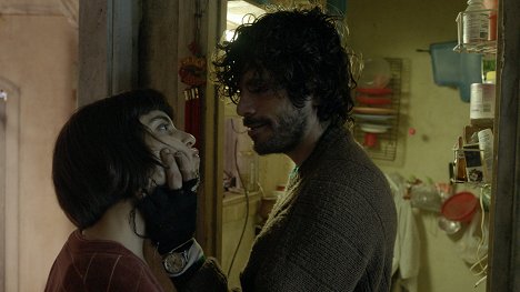 Mercedes De Santis, Federico Salles - Animal - Do filme