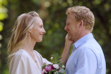 Kim Raver, Kevin McKidd - Anatomía de Grey - Here Comes the Sun - De la película