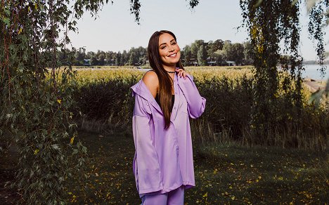 Anna Abreu - Vain elämää - Season 12 - Promoción