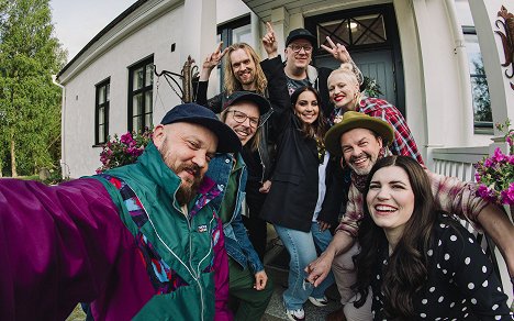 Pyhimys, Jukka Poika, Anssi Kela, Arttu Wiskari, Anna Abreu, Chisu, Tuure Kilpeläinen, Suvi Teräsniska - Vain elämää - Season 12 - Werbefoto