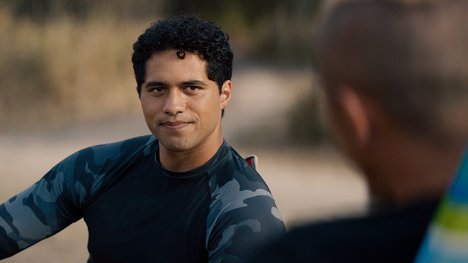 Alex Tarrant - NCIS: Hawai'i - Recruiter - Do filme