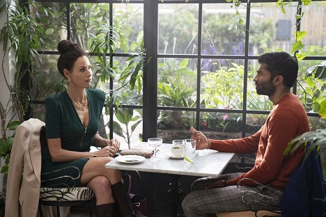 Minnie Driver, Nikesh Patel - Starstruck - Spring - De la película