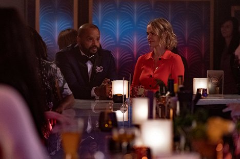 Donald Faison, Leisha Hailey - The L Word: Generation Q - Love Shack - Photos