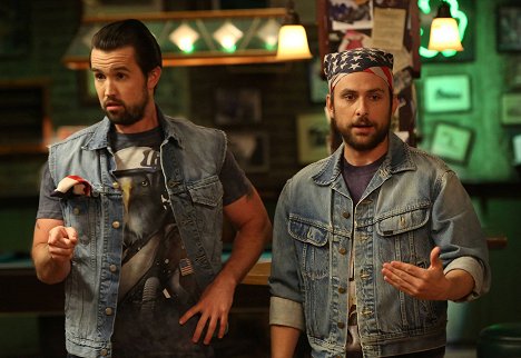 Rob McElhenney, Charlie Day - It's Always Sunny in Philadelphia - Gun Fever Too: Still Hot - Van film