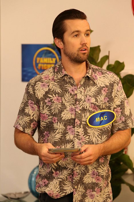 Rob McElhenney - It's Always Sunny in Philadelphia - The Gang Goes on Family Fight - Photos