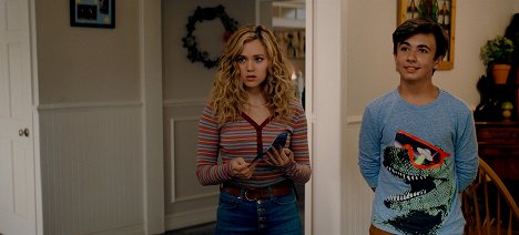 Brec Bassinger, Trae Romano - Stargirl - Chapter One - Photos