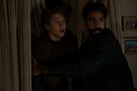 Igby Rigney, Rahul Kohli - Půlnoční mše - Kniha VII: Zjevení - Z filmu