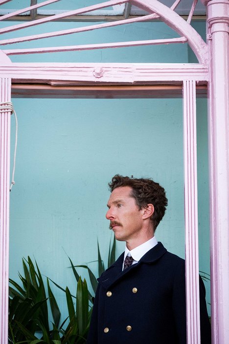 Benedict Cumberbatch - Elektrizující život Louise Waina - Z filmu