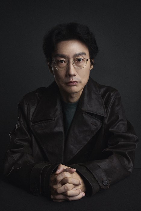 Dong-hyeok Hwang - Ojingeo geim - Season 1 - Werbefoto