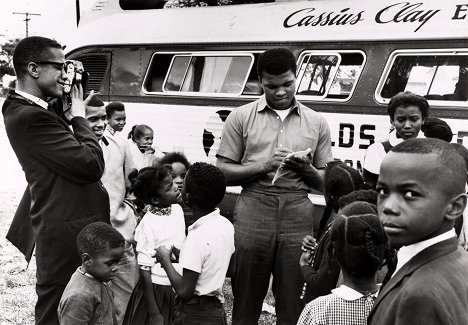 Malcolm X, Muhammad Ali - Hermanos de sangre: Malcolm X y Muhammad Ali - De la película