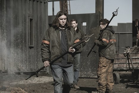 Hal Cumpston, Maximilian Osinski - The Walking Dead: World Beyond - Foothold - Z filmu