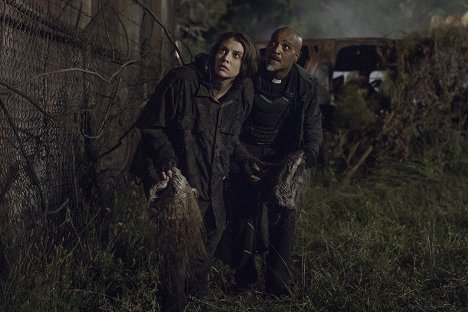 Lauren Cohan, Seth Gilliam - The Walking Dead - For Blood - Van film