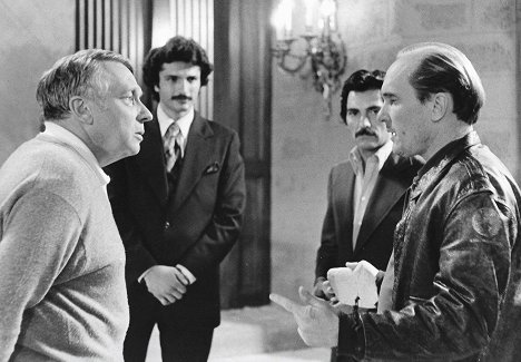 Howard W. Koch, Robert Miano, Robert Duvall - Police connection - Tournage