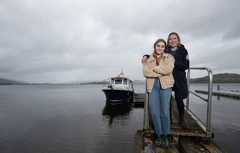 Silvie Furneaux, Nicola Walker - Annika - Mord an Schottlands Küste - Werbefoto