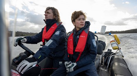 Jamie Sives, Katie Leung - Annika - Episode 4 - Photos