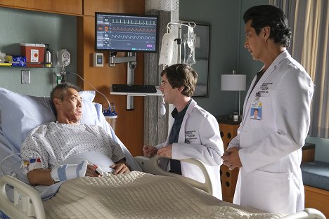 François Chau, Freddie Highmore, Will Yun Lee - The Good Doctor - Obłęd - Z filmu