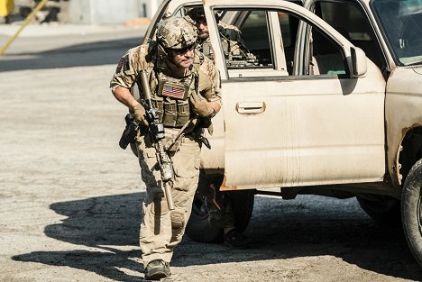 David Boreanaz - SEAL Team - Need to Know - Film
