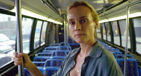 Diane Kruger - H24 - 24 heures dans la vie d’une femme - 7h – Signes - Z filmu